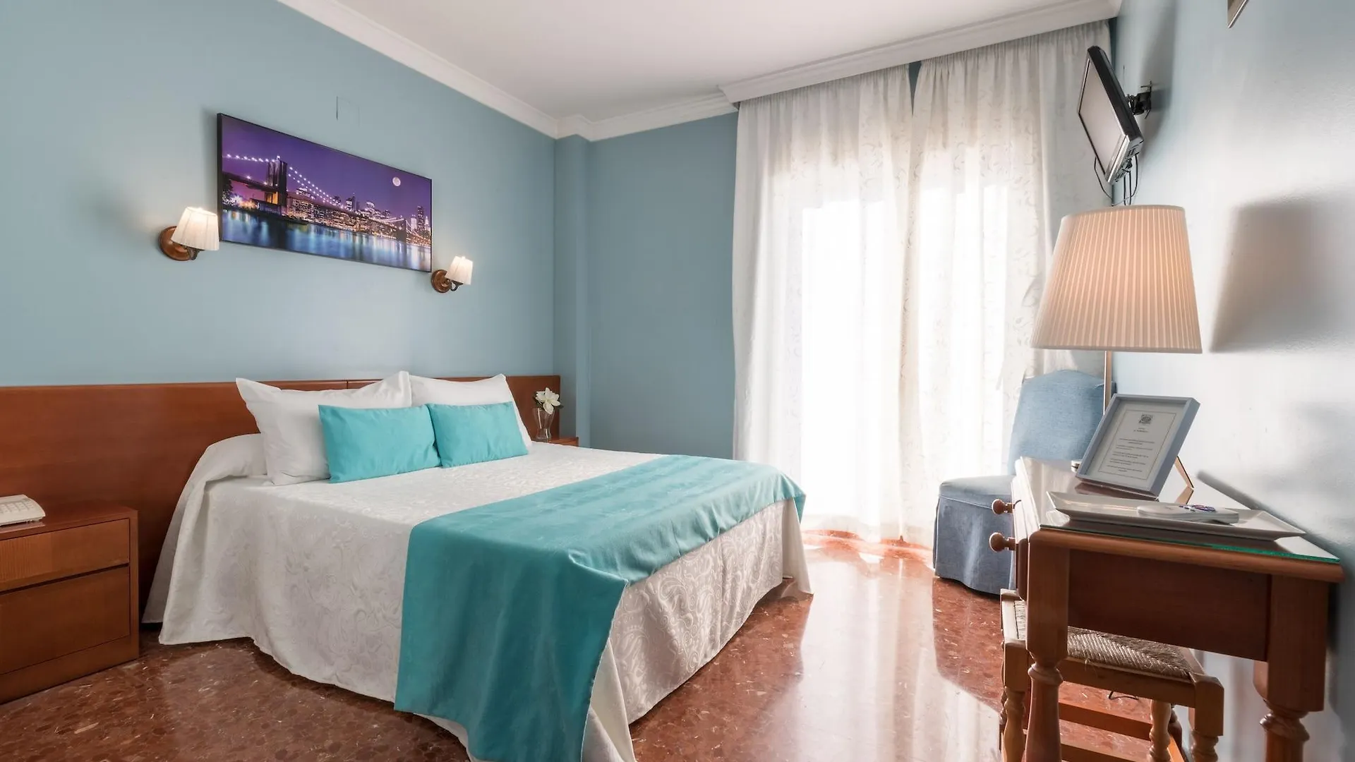 Romerito Malaga Hotel