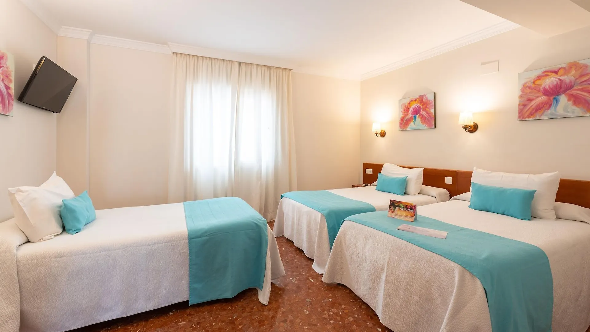 Romerito Malaga Hotel