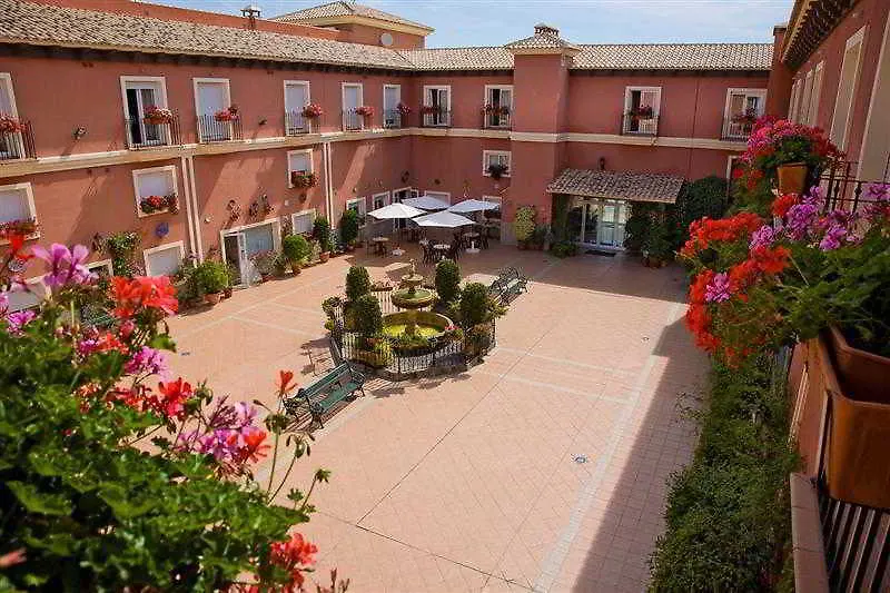 Romerito Malaga 2*,